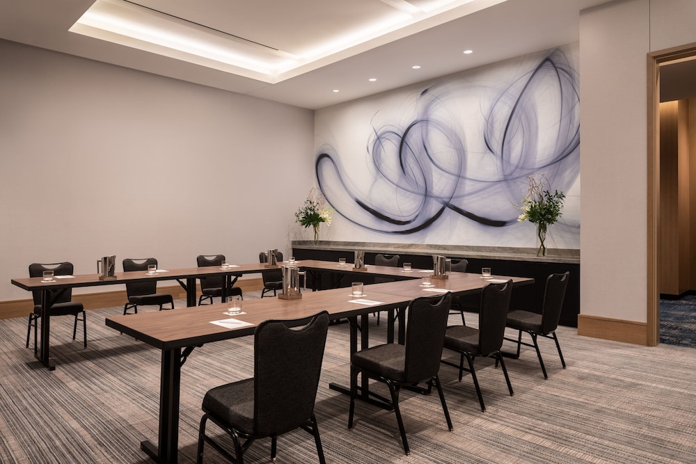 Loews Arlington - photo 59