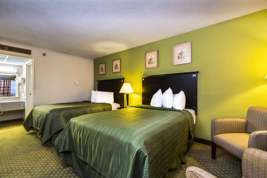 Quality Inn & Suites Moline Quad Cities - photo 12