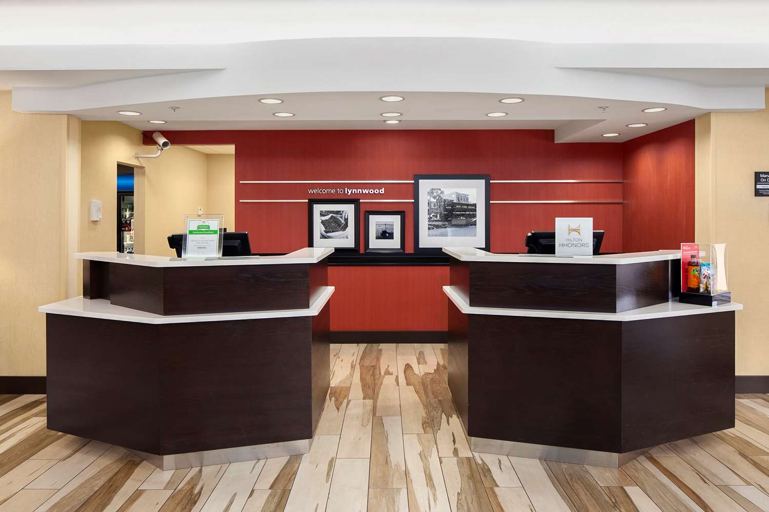 Hampton Inn & Suites Seattle North Lynnwood - photo 25