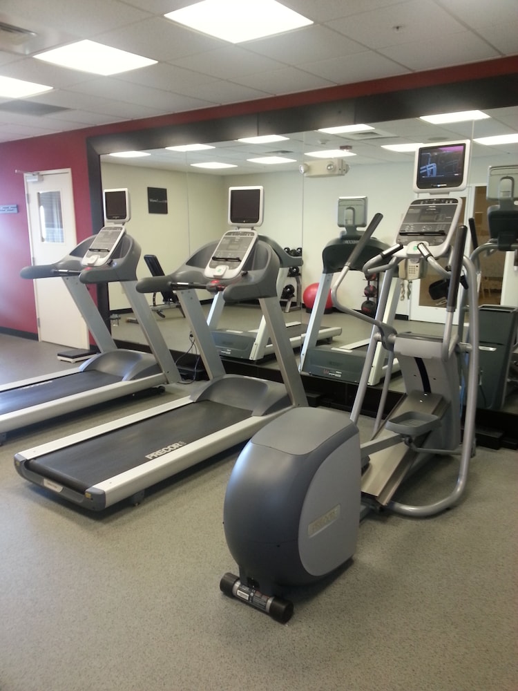 Hilton Garden Inn Victorville - photo 13