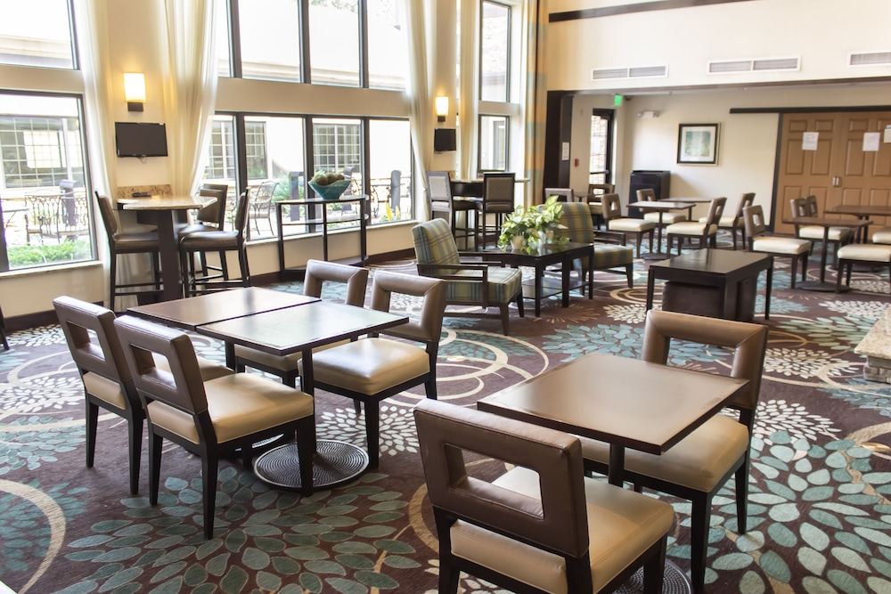 Staybridge Suites Minot by IHG - photo 54