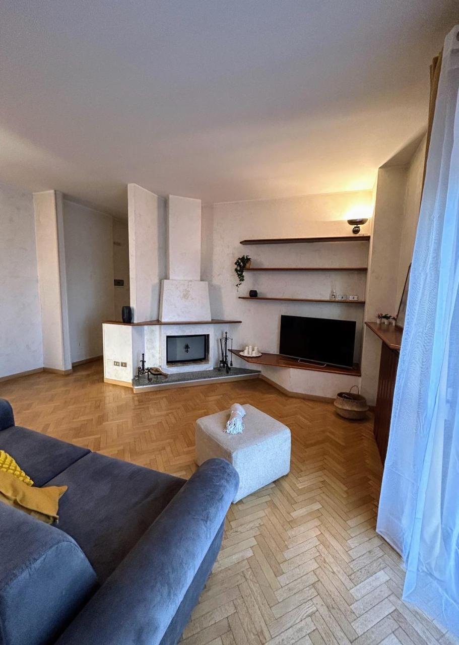 Attico Bellavista — 4-Star Luxury Hotel in Novate Milanese, Italy