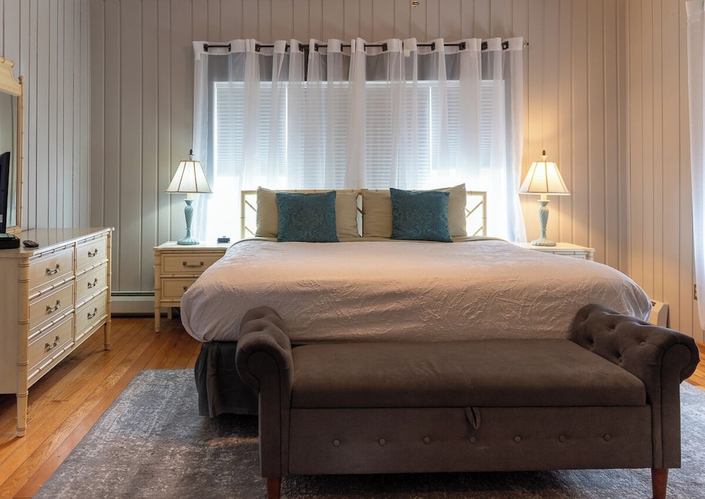 William Henry Miller Inn - photo 33