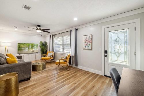 The Retreat On 43rd 3mi To Uf Shands Pets — Gainesville