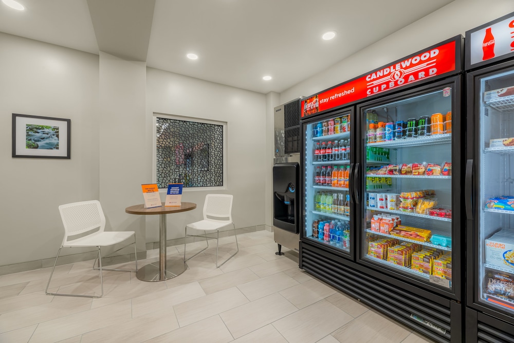 Candlewood Suites Cookeville by IHG - photo 37