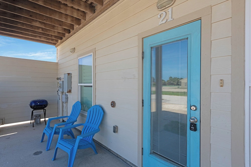 Bonnie Dune by Silver Sands Vacation Rentals — 4-Star Luxury Hotel in Port Aransas, United States