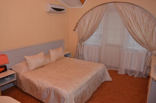 Hotel Serpanok — hotel in Tyachiv