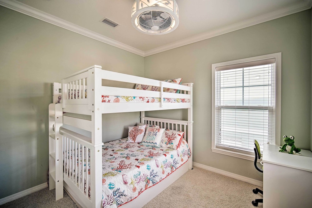 Upscale Perdido Key Resort Villa 1 Mi to Beach - photo 4