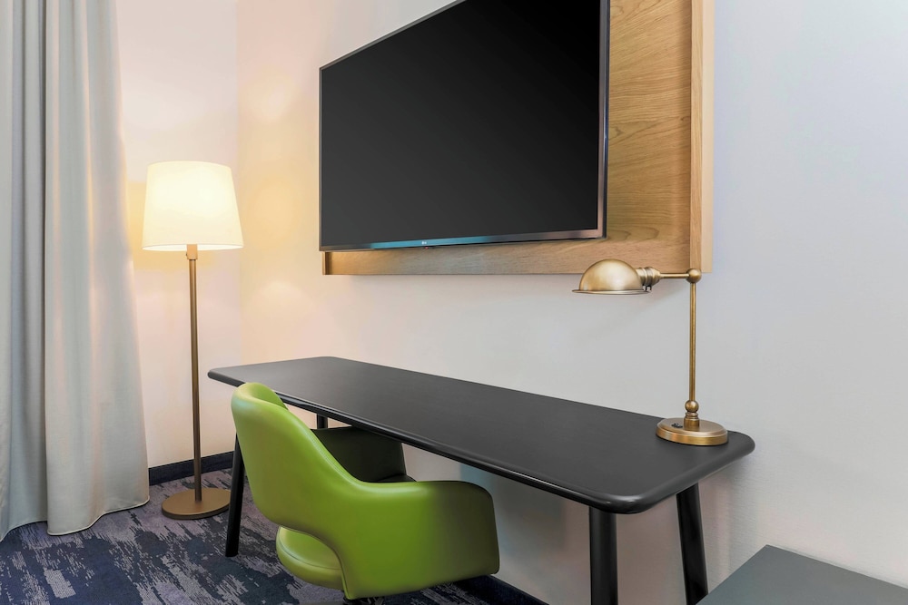 Fairfield Inn & Suites by Marriott Cape Coral North Fort Myers - photo 7