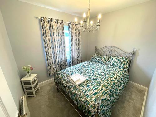 Cozy 3 Bedroom Home — 4-Star Luxury Hotel in Port Talbot, United Kingdom