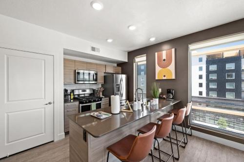 Lux 2 Bd Boho In Heart Of Slc — 4-Star Luxury Hotel in Salt Lake City, United States