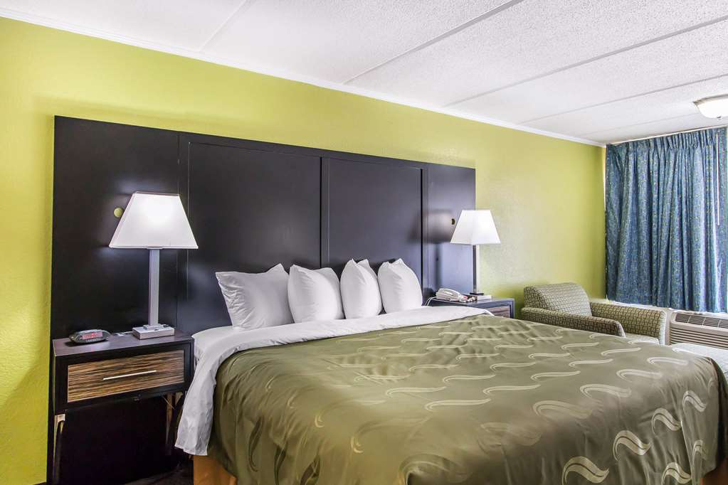 Quality Inn Hinesville Fort Stewart Area - photo 17