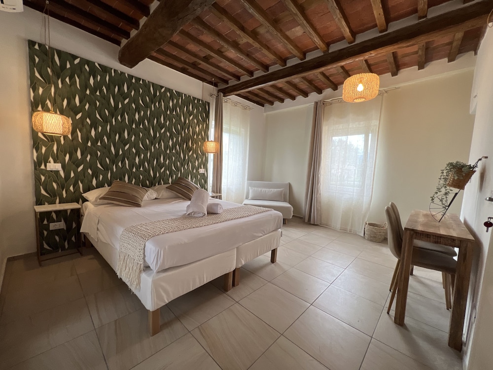 Verderame Rooms & Suite In Lucca — 4-Star Luxury Hotel in Lucca, Italy