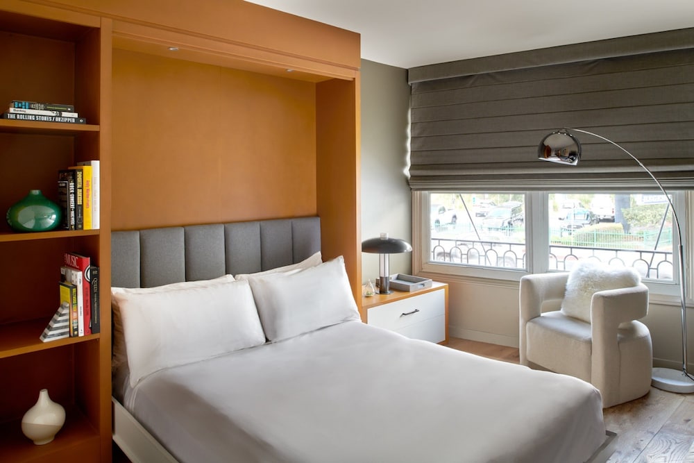 Hotel Ziggy on Sunset - photo 22