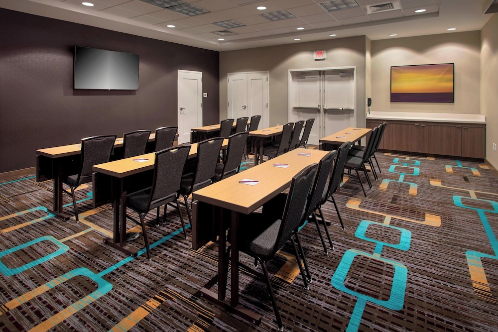 Residence Inn by Marriott Boston Bridgewater - photo 43