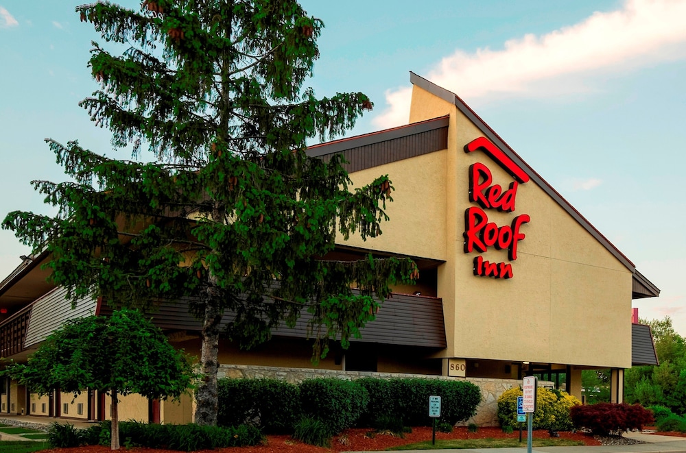 Red Roof Inn Edison - photo 22