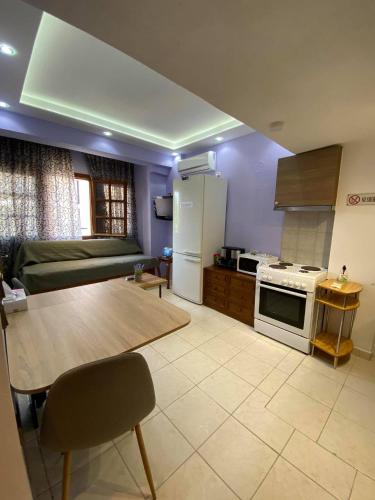 Ano Poli Studios 2 — 4-Star Luxury Hotel in Thessaloniki, Greece