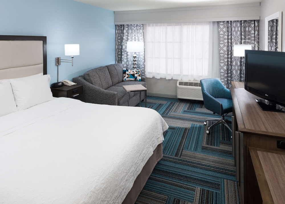 Hampton Inn San Diego Downtown - photo 15