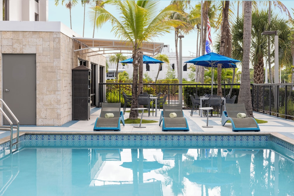 Hampton Inn Miami Airport West - photo 21