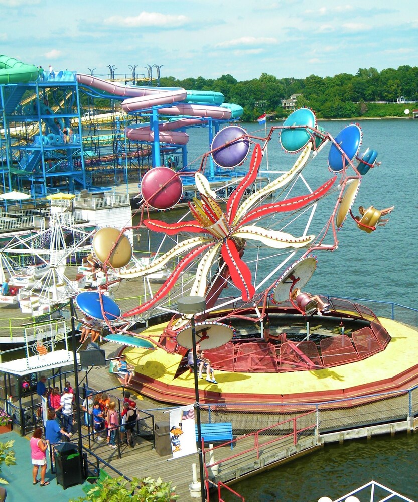 Indiana Beach Accommodations - photo 30