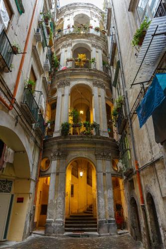 DioNilo 30 — 4-Star Luxury Hotel in Naples, Italy