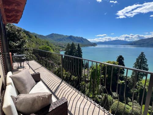 Appartement Villa Parco Ameno — 4-Star Luxury Hotel in Germignaga, Italy