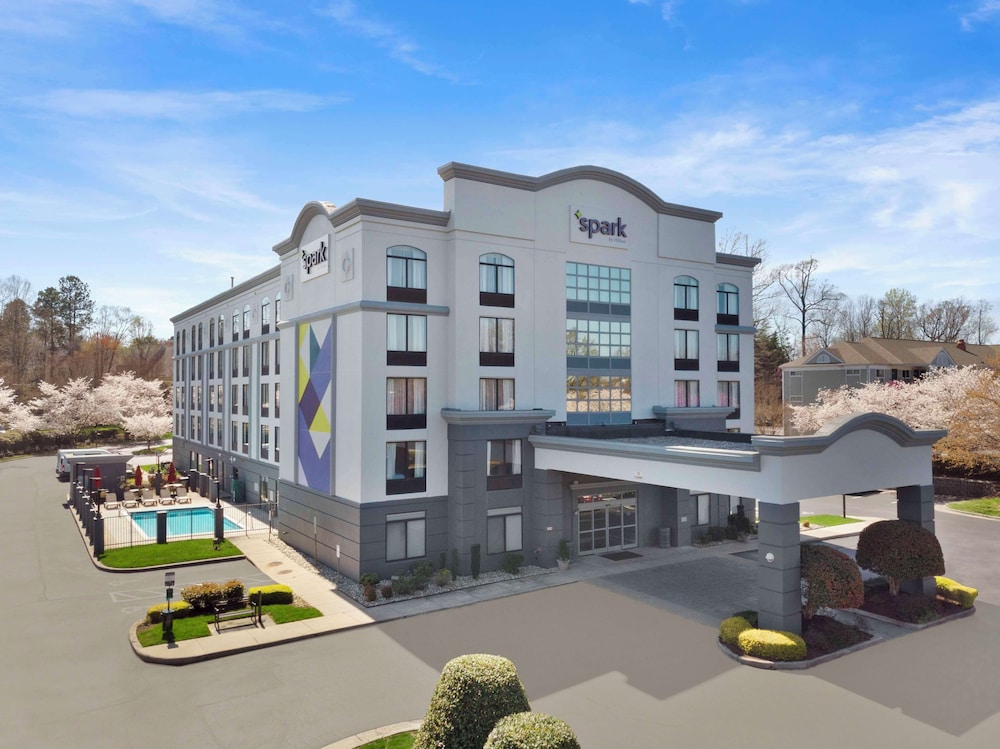 Spark by Hilton Greensboro - featured photo
