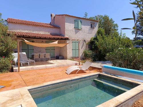 Havre De Paix En Provence — Draguignan