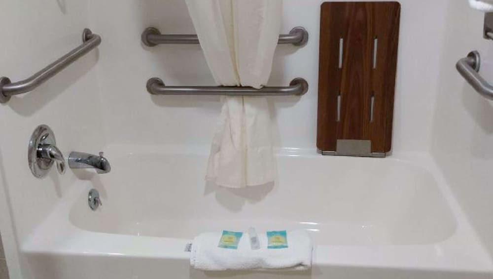 Jasper Ridge Inn Ishpeming - photo 155