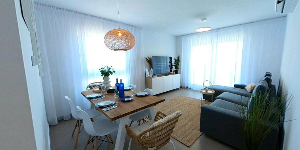 Apartamento Rokita Blanca — 4-Star Luxury Hotel in La Manga Del Mar Menor, Spain