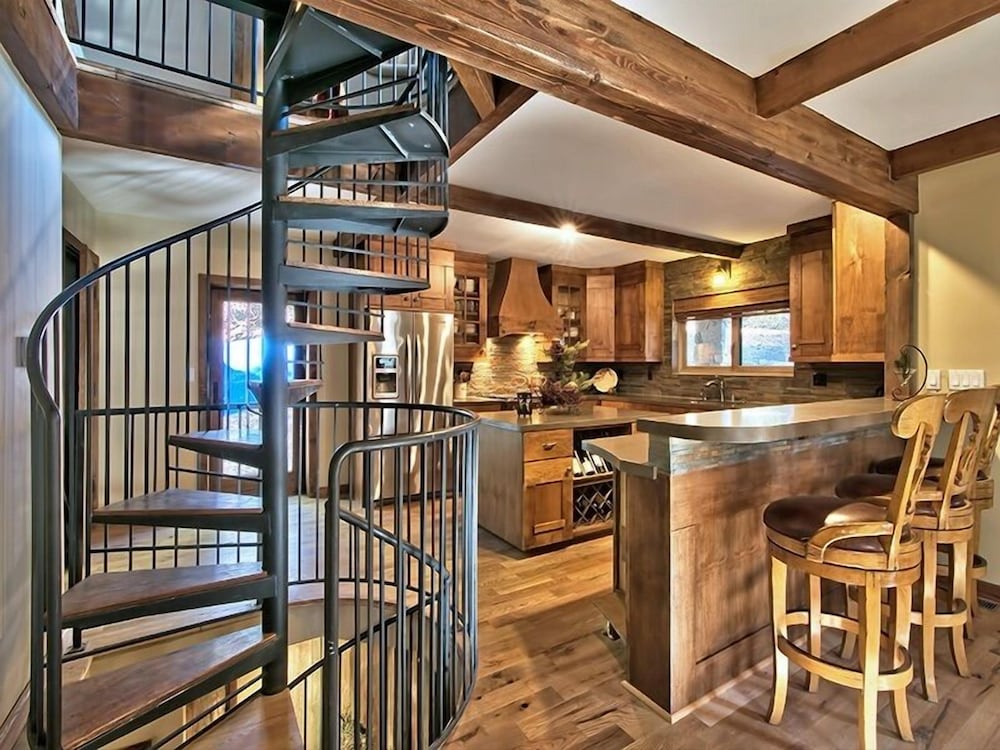 3877 Crest Drive - photo 12