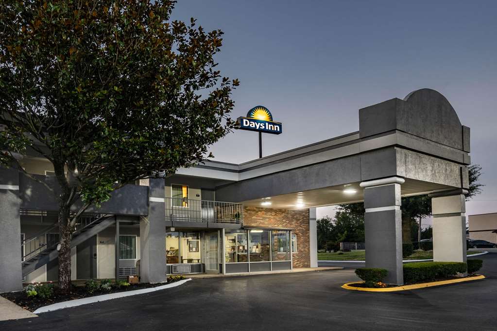 Days Inn by Wyndham Clarksville TN - photo 5