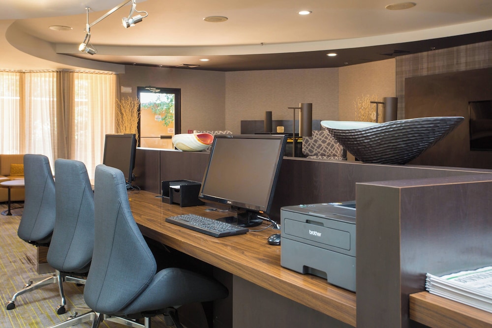 Courtyard by Marriott Boston Westborough - photo 9