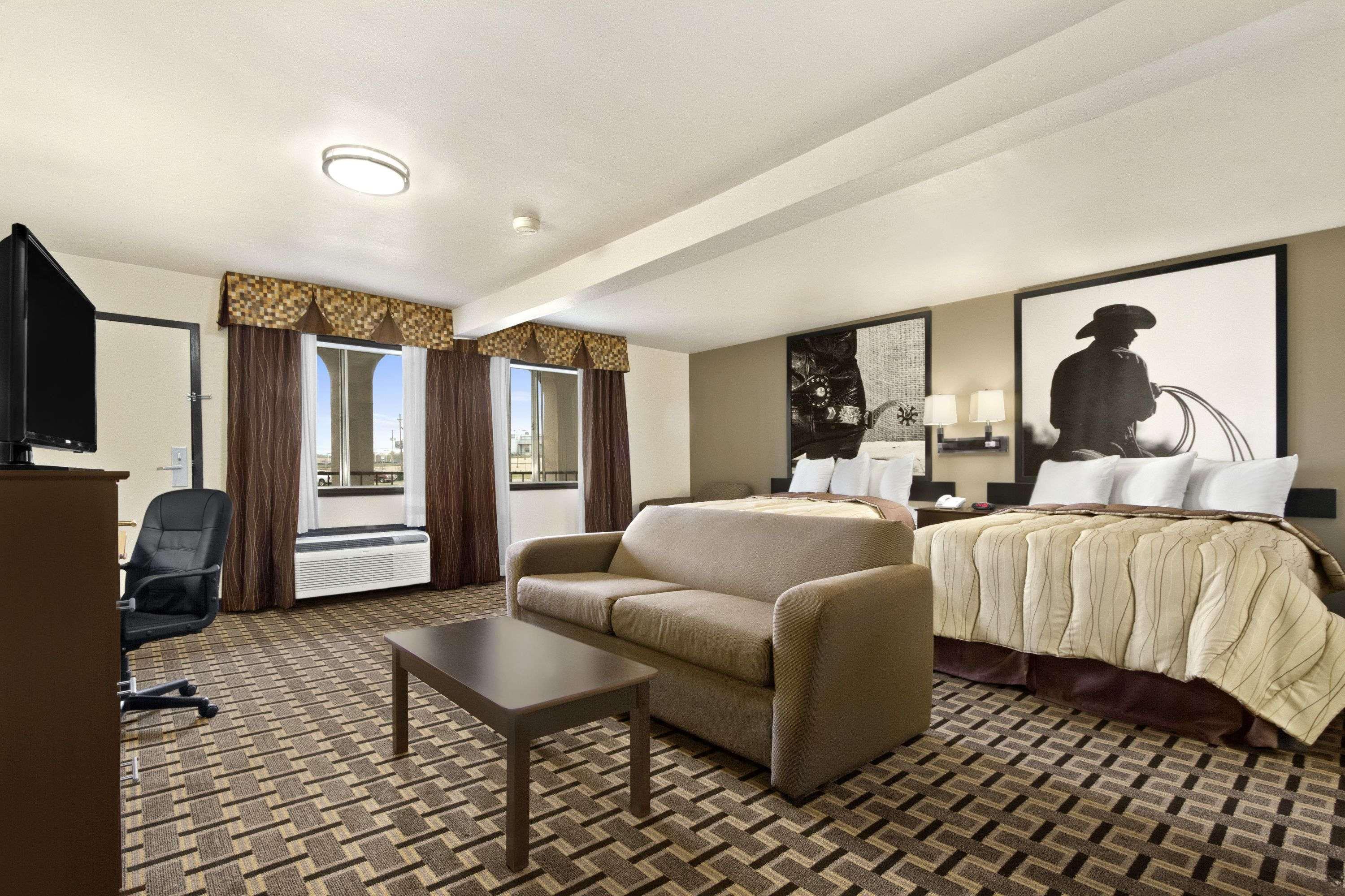 Super 8 by Wyndham Fort Worth TX - photo 11
