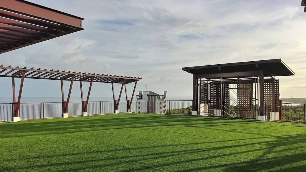 Royal Oceancrest Panglao Seaview in Dauis, Philippines