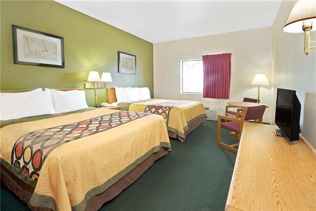 Super 8 by Wyndham Bonne Terre - photo 7