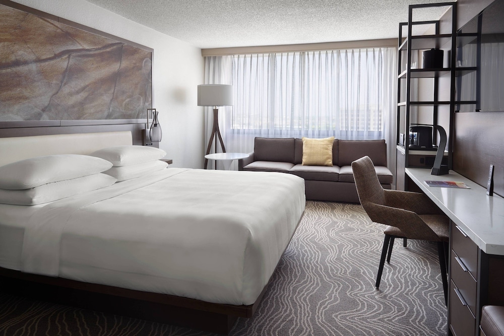 Marriott Tampa Westshore - photo 8