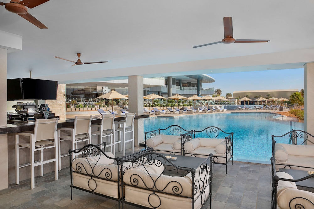 מזון ומשקאות