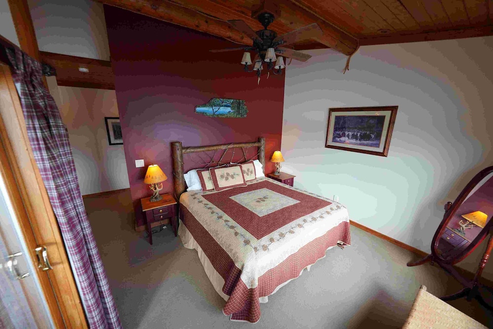 Ampersand Bay Resort - photo 28