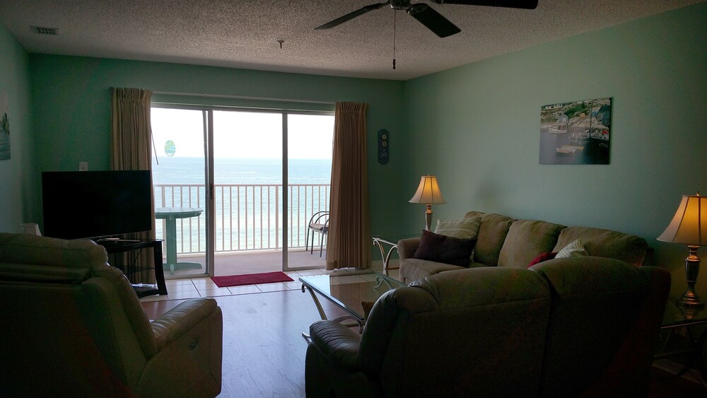 Sea Breeze Resort By Trs - photo 18