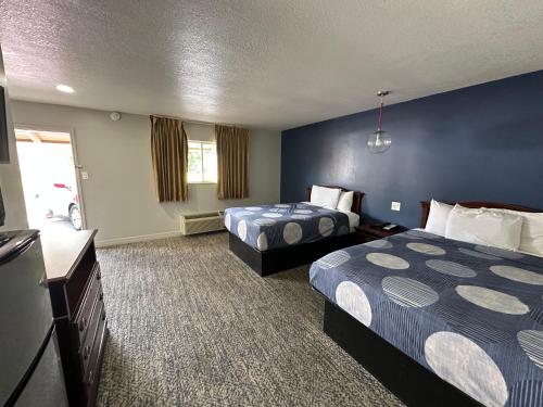Summit Inn Dayton - photo 14