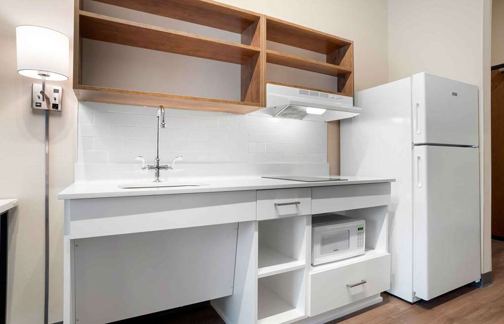 Extended Stay Premier Suites Pensacola Nas Corry Station - photo 36