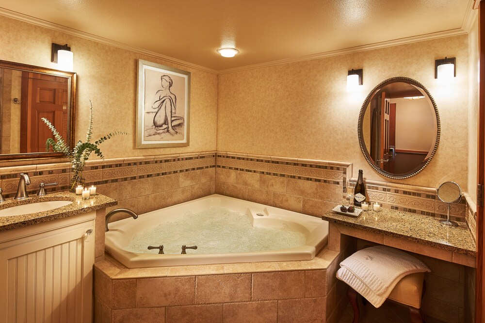 Stephanie Inn - photo 26