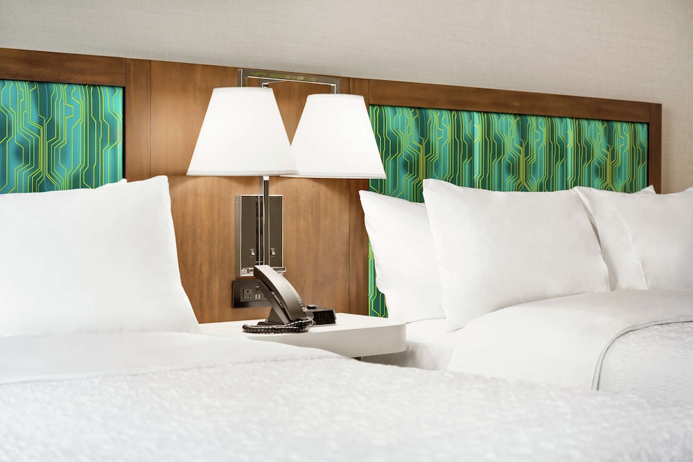 Hampton Inn & Suites Miami Kendall - photo 8