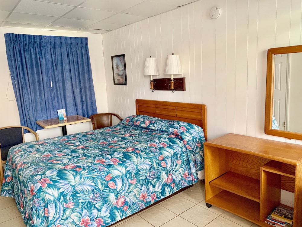 White Caps Motel - photo 14