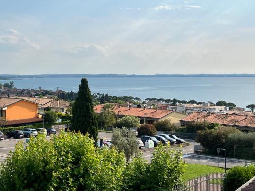 Barum Lake View Apartment in Lazise — 4-Star Luxury Hotel in Lazise, Italy