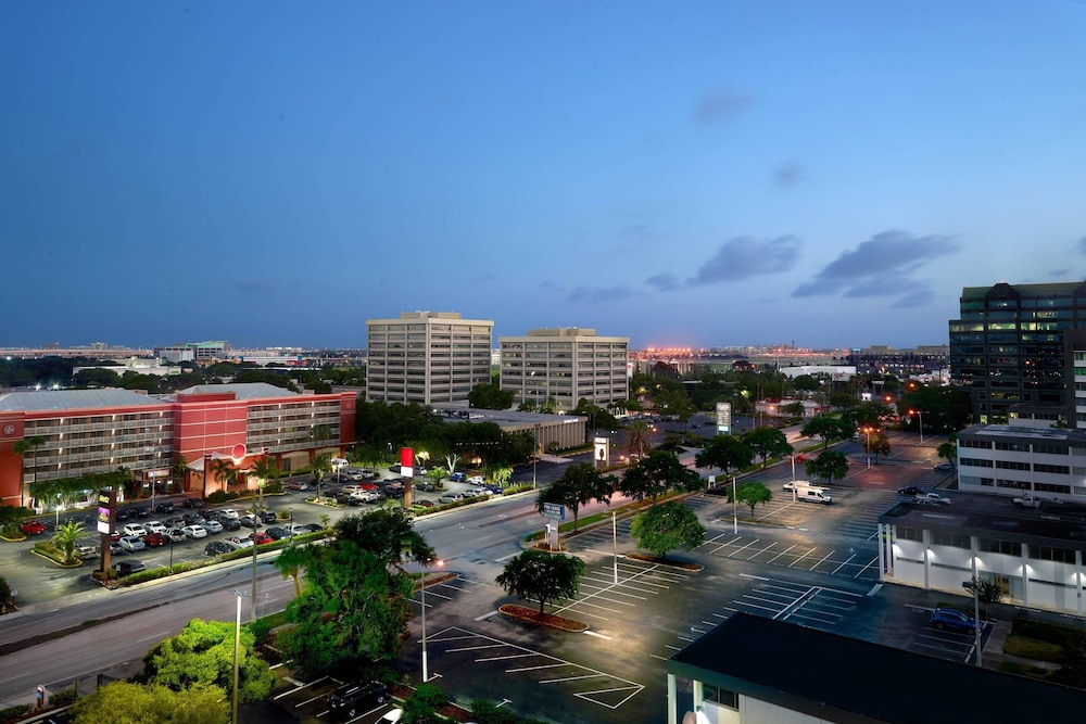 Marriott Tampa Westshore - photo 10