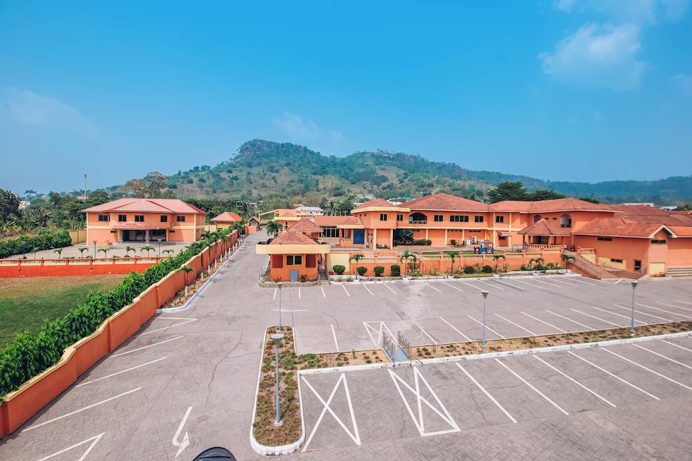 Mac Dic Royal Plaza Hotel in Koforidua, Ghana