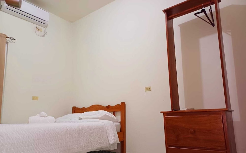 Southern Corner Motel & Restaurant in Belize City, Belize