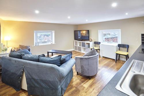 Host & Stay Abbey Heights